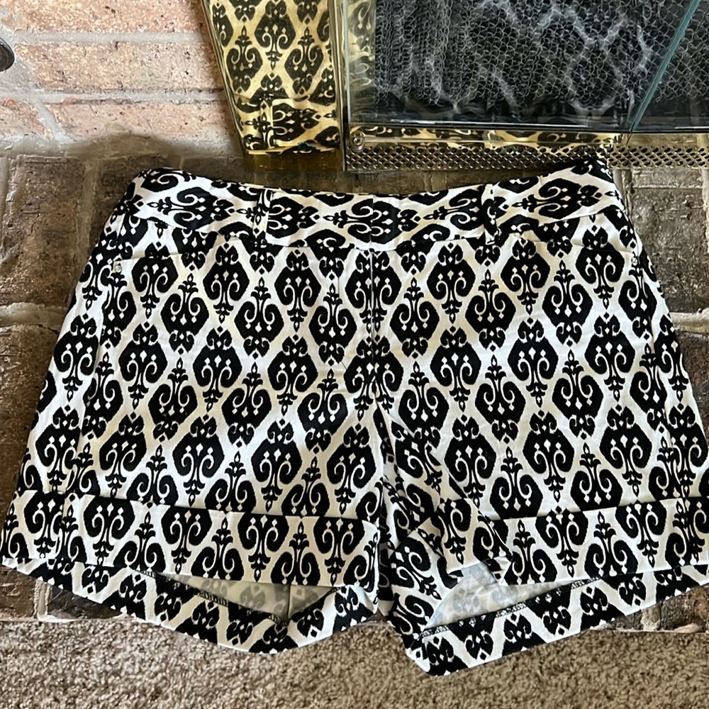 White House Black Market Black and White Patterned Women's Shorts